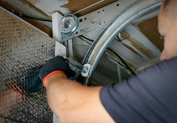 Affordable Garage Door Roller Replacement solutions in Cascade, ID
